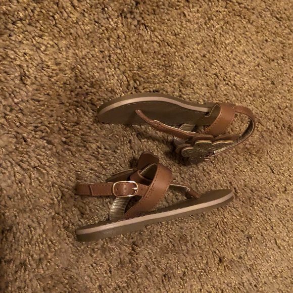 Children's Place Butterfly Thong Sandals New - Picture 4 of 6